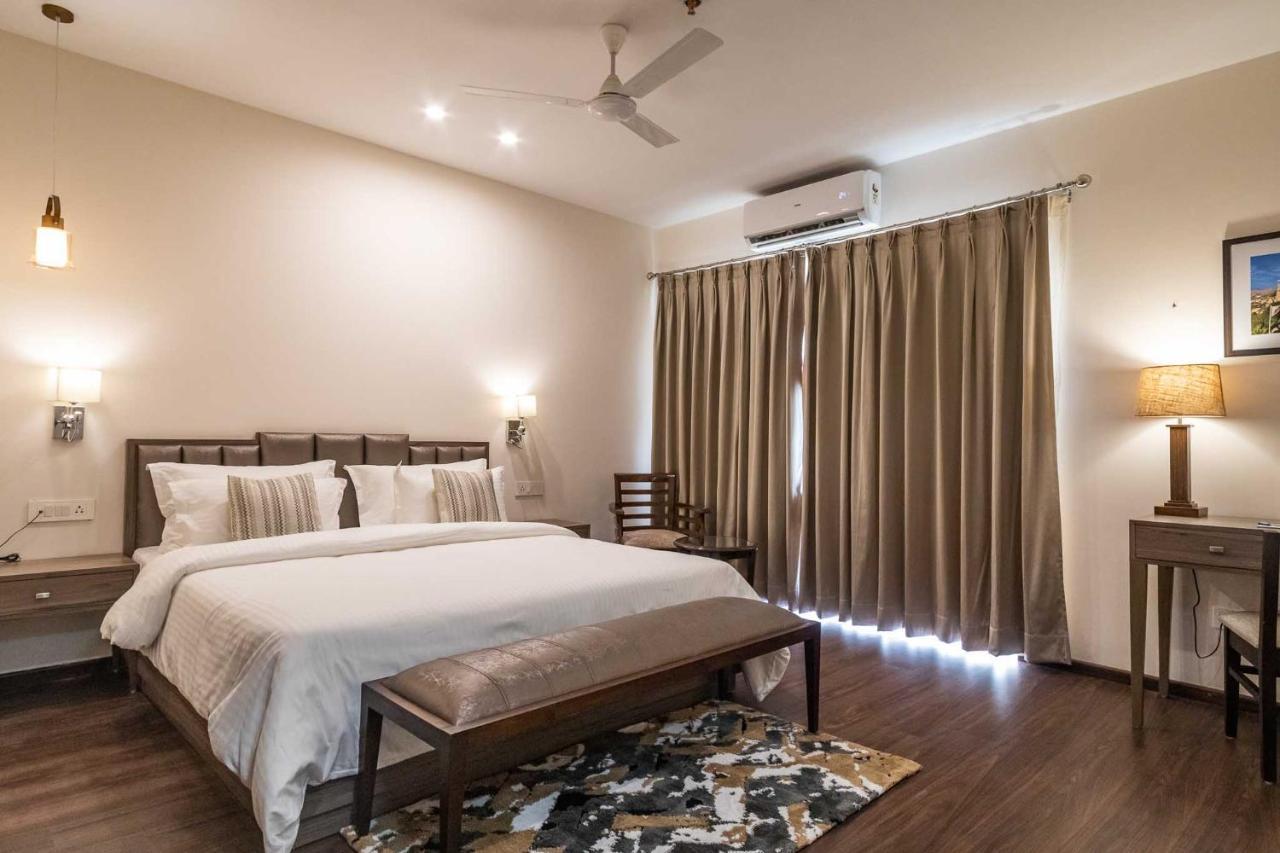 Hotel Alaya Dehradun Dış mekan fotoğraf