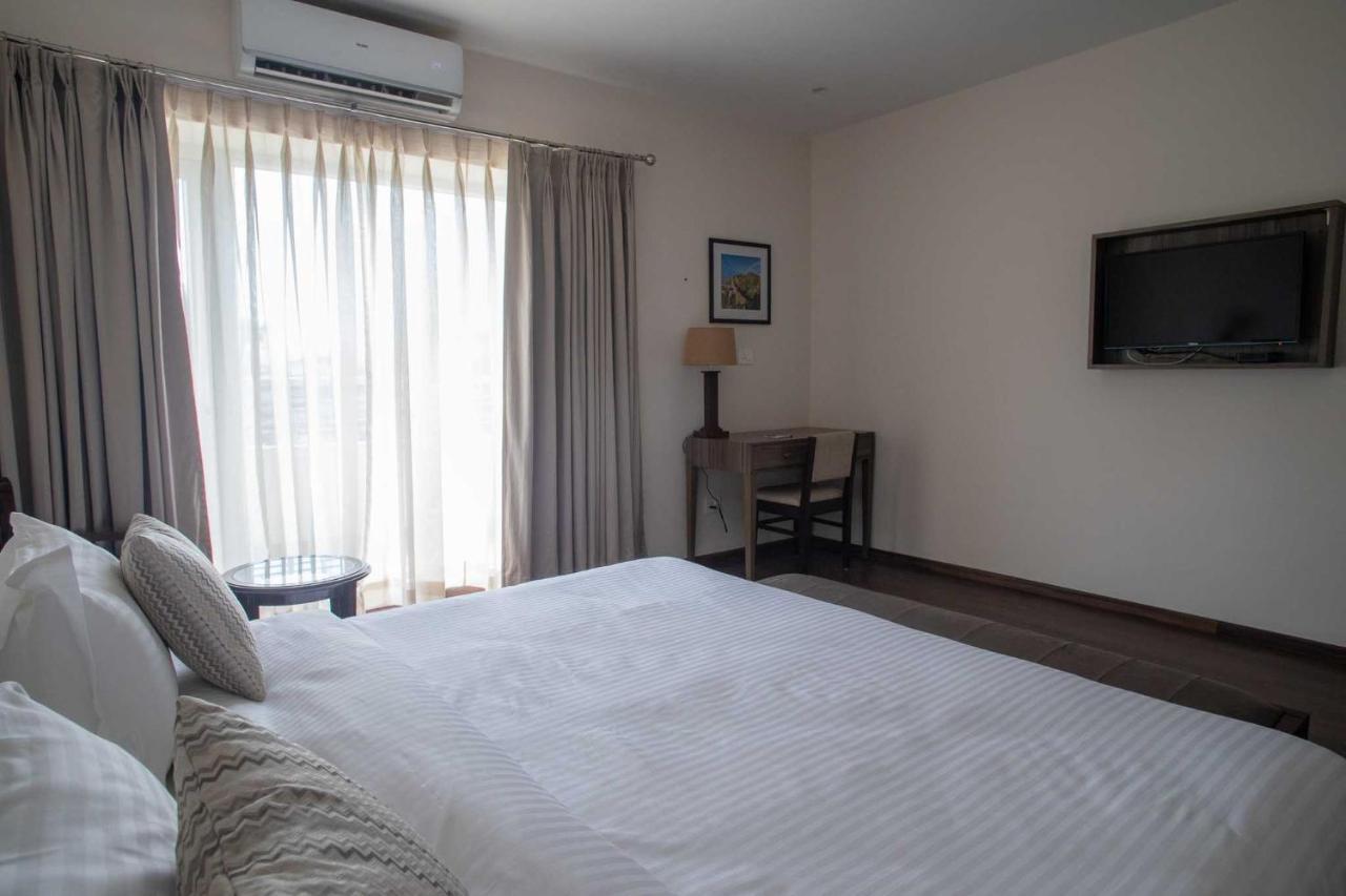 Hotel Alaya Dehradun Dış mekan fotoğraf