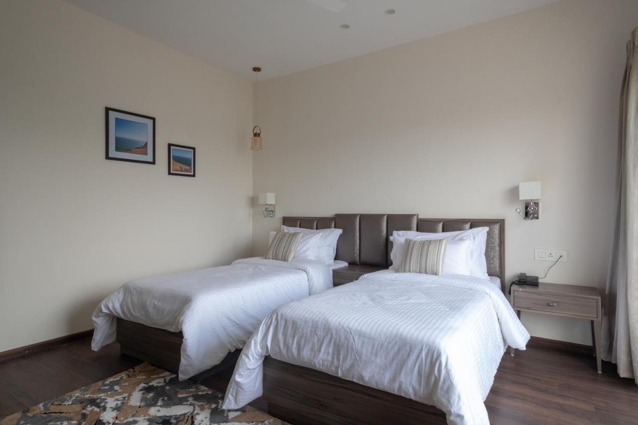 Hotel Alaya Dehradun Dış mekan fotoğraf