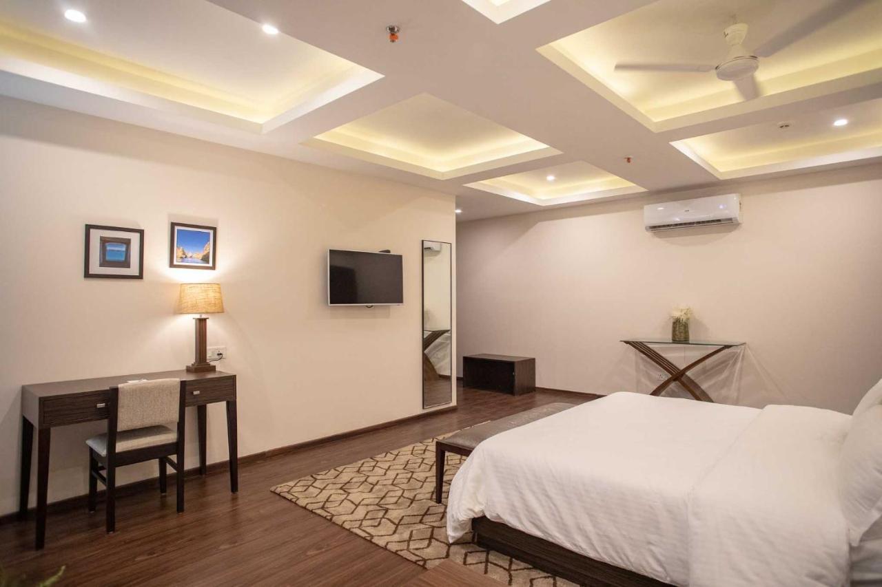 Hotel Alaya Dehradun Dış mekan fotoğraf