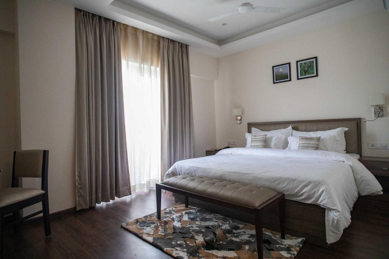 Hotel Alaya Dehradun Dış mekan fotoğraf