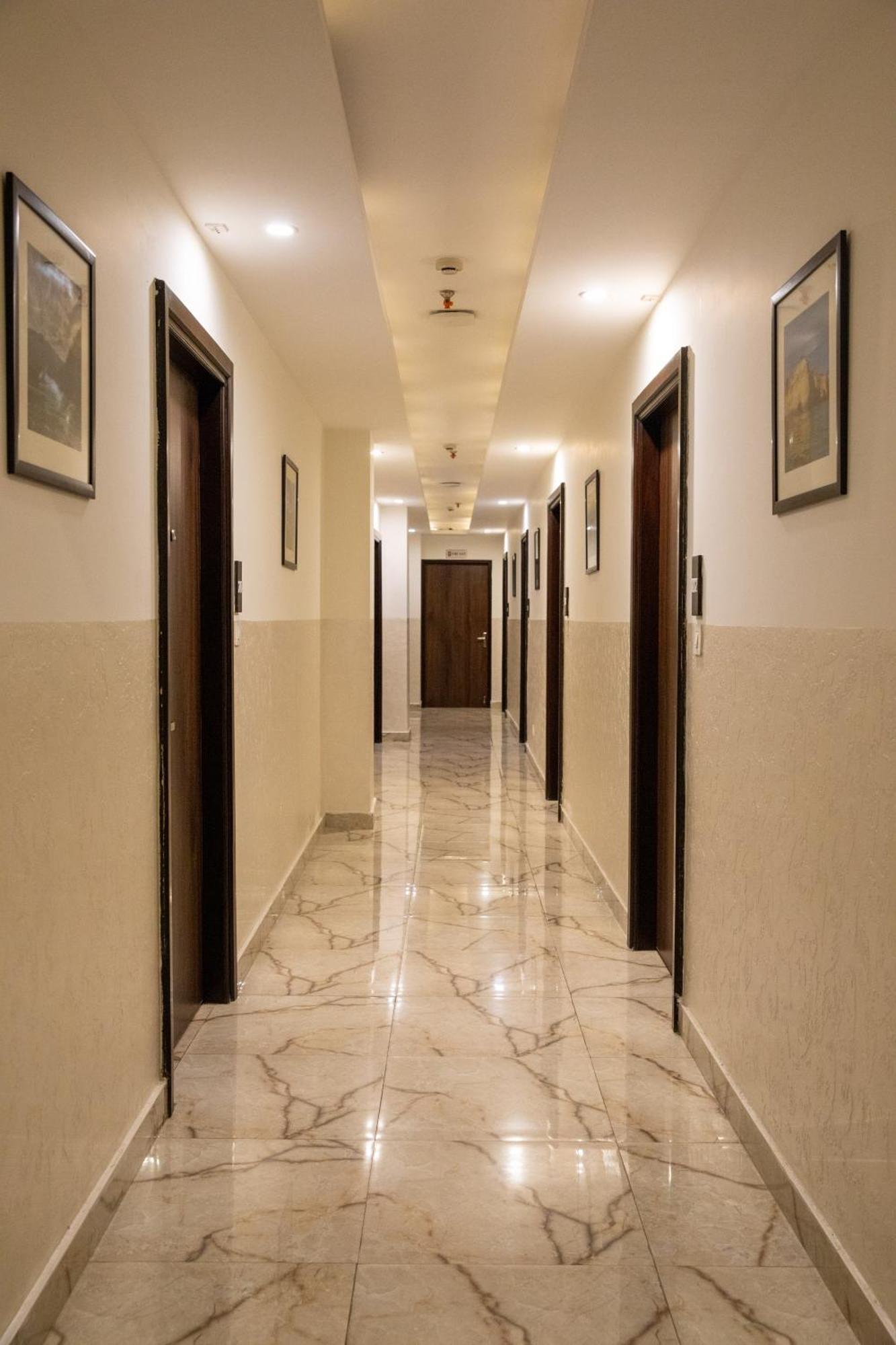 Hotel Alaya Dehradun Dış mekan fotoğraf